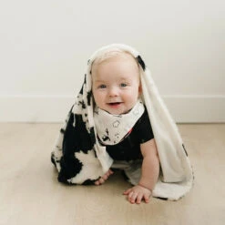 Trend Lab® Cow Print Receiving Blanket In Black/White 7 Trend Lab® Cow Print Receiving Blanket In Black/White -Trend Lab Shop unnamed file 815