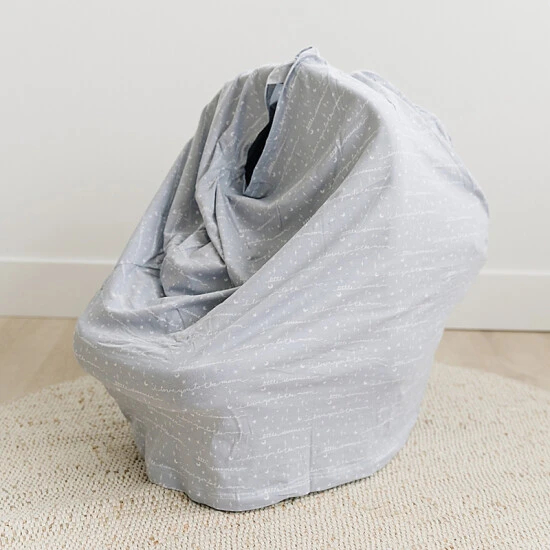 Trend Lab® Lil Dreamer Nursing Wrap Gray/white - Image 4